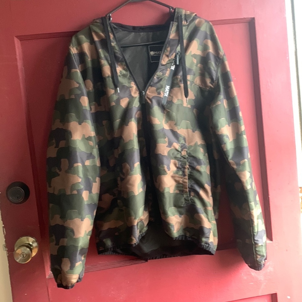 Matix L.A. Bear Camo Windbreaker size Medium